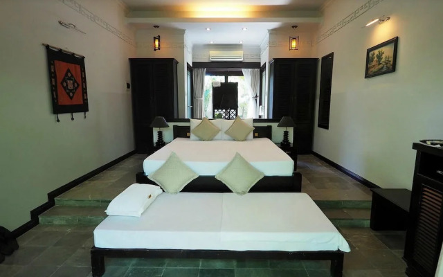Villa Hoa Su Frangipani Village Resort