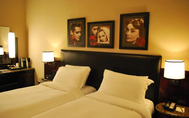 Washington Square Hotel