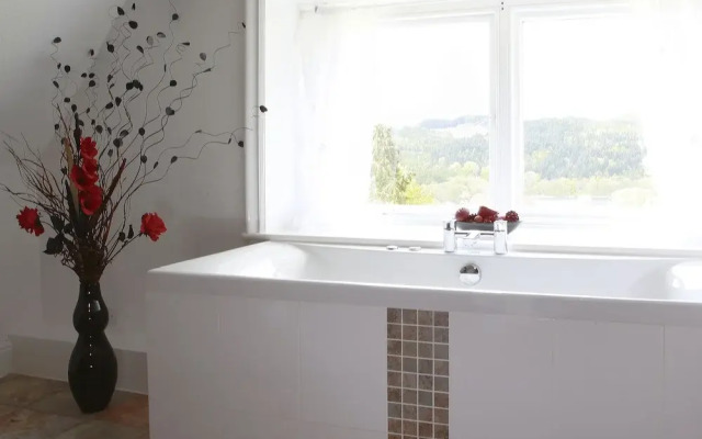 Sawrey House Country Hotel