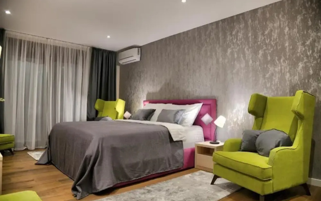 Hotel Maksimum