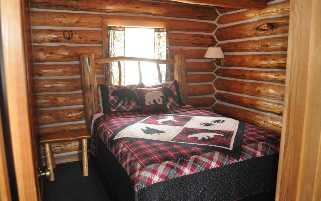 Crooked Creek Guest Ranch