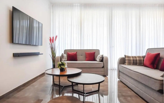 Cozy 1BR near the beach by HolyGuest