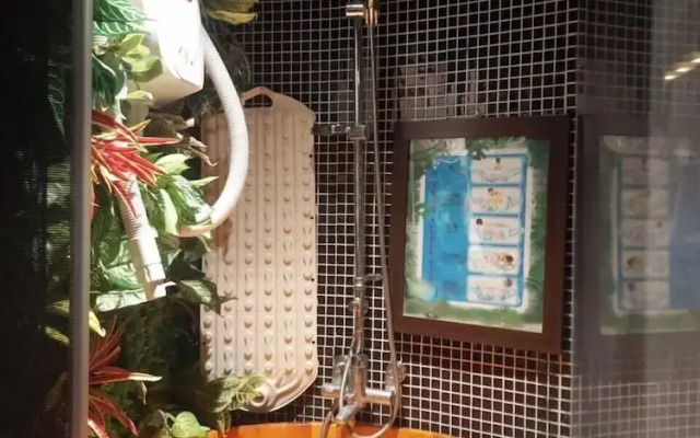 Westlake Lion Boutique Studio & Spa