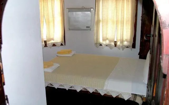 Tinkovata Guest House