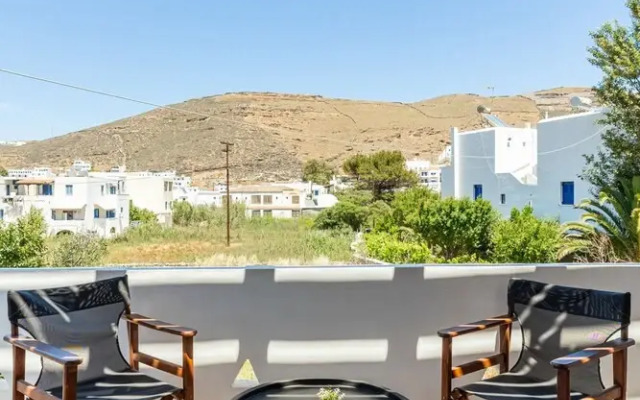 Thiramna Apts, Kythnos