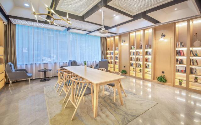 Atour Hotel Nanjing Zhongshan Mausoleum Scenic Area