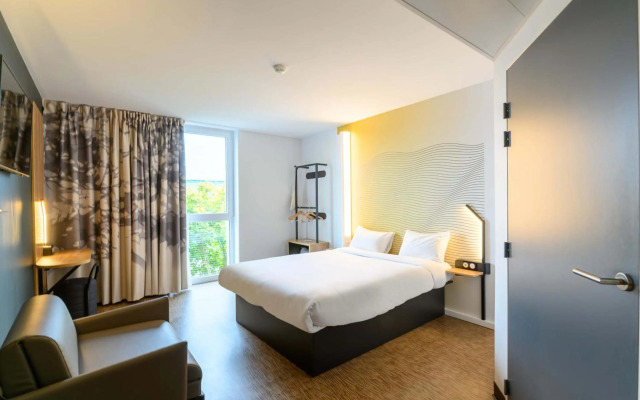Kyriad Prestige Compiegne