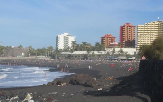 Céntrico Loft en el Puerto de la Cruz con Wifi y cerca de la playa