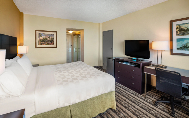Holiday Inn Port of Miami - Downtown by IHG