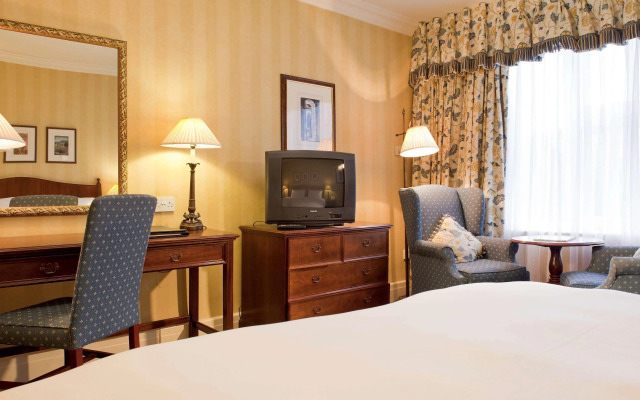 Winchester Wessex Hotel by Sunday