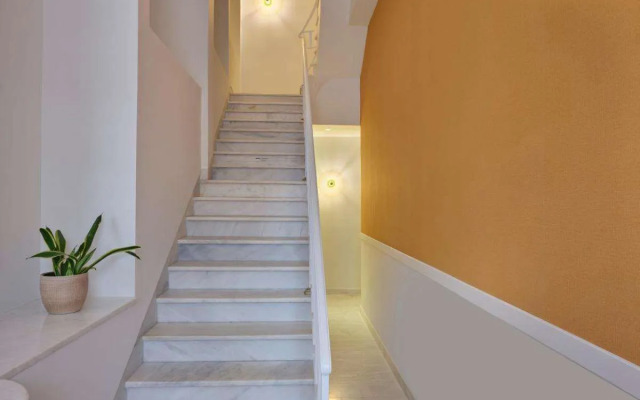 Astikon House
