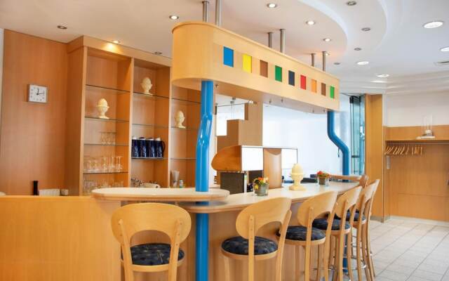 Miratel Hotel