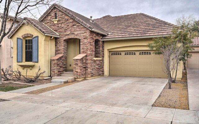 Surprise Vacation Rental: Yard, Pool Access!