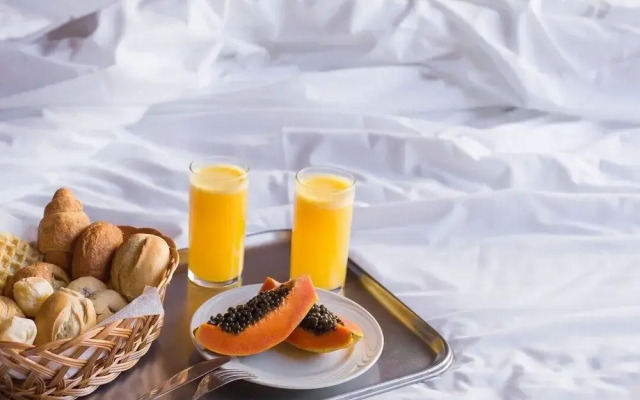 Tout Motel (Adults Only)