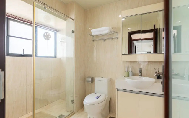 Locals Boutique Apartment Huafa Plaza 6