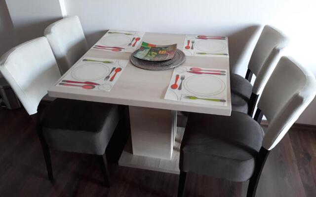 Shining Apartment Milmari M11