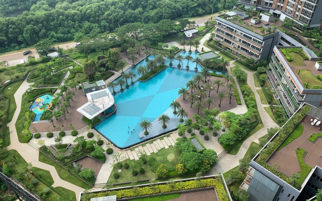 Nice And Comfort 1Br At Gold Coast Apartment