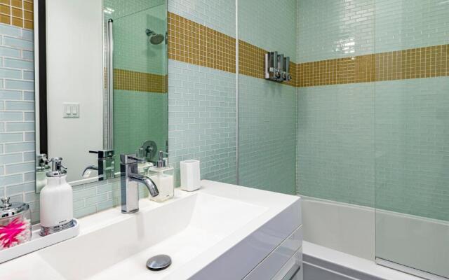 Fashion Loft 2 bedroom Downtown