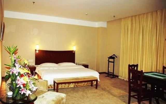 Junhui Jianguo Hotel