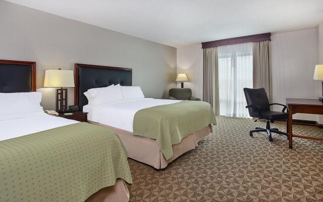 Holiday Inn University Plaza-Bowling Green by IHG