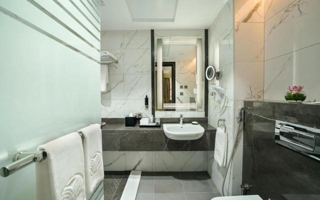 Al Manakha Rotana Madinah