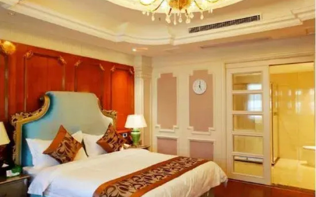Yulong Bay Hotel