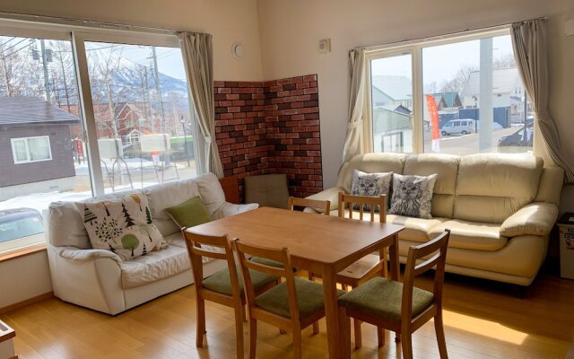 Trailside Apartments & Chalet