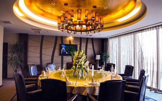 Zhonghang Xiangtong Yacht Club Hotel