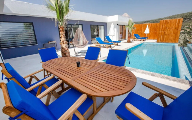 Golden Villas