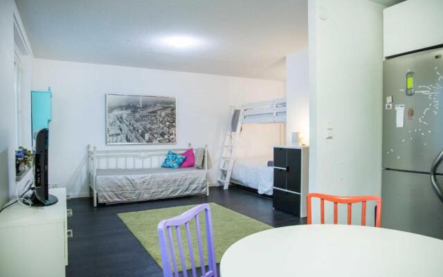 Central Studio Apartment