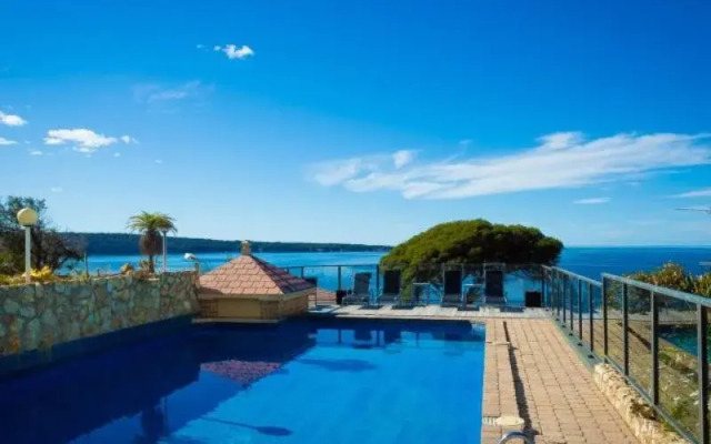 Eagle Heights Villas