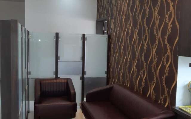 Hotel Pushpak Satara