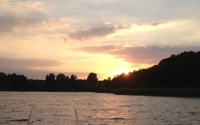 Schaalseehobbit Modern Retreat