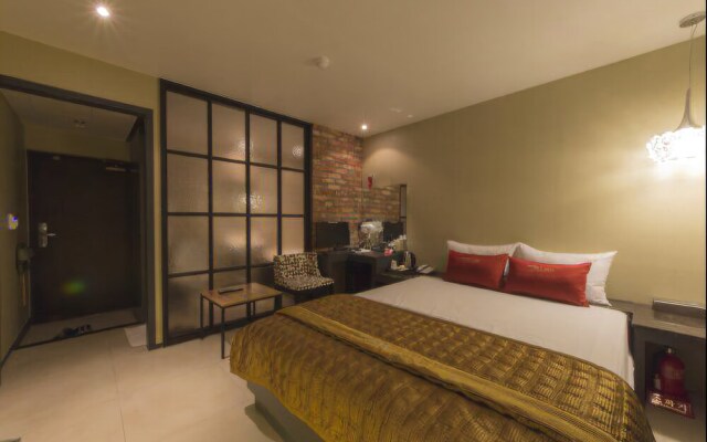 The Lazzi Hotel Dongnae