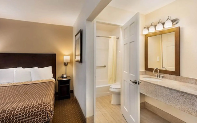 Key Inn & Suites