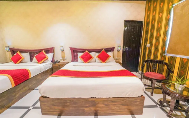 Shiv Rudraksh Resort - Near Assi Ghat