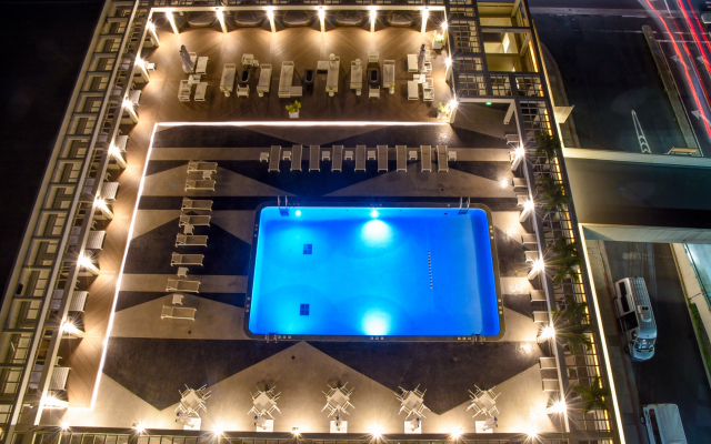 Ala Moana Hotel