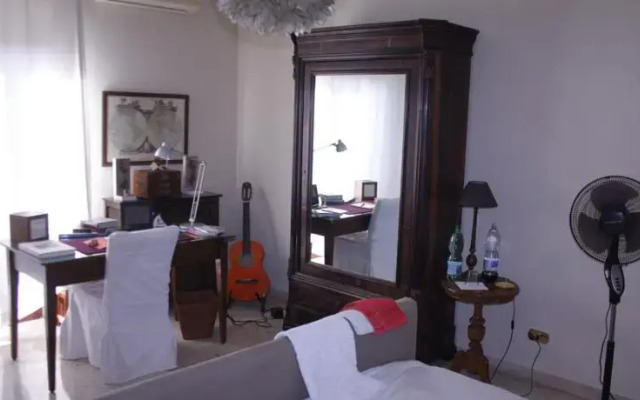 BB Royal Palace Room