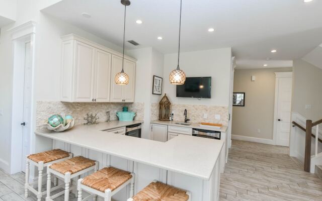 Atlantis Beach House