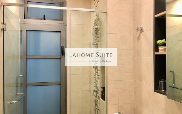The Robertson KL By Lahome Suite
