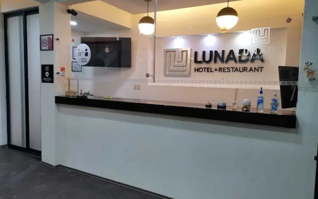 Hotel Lunada