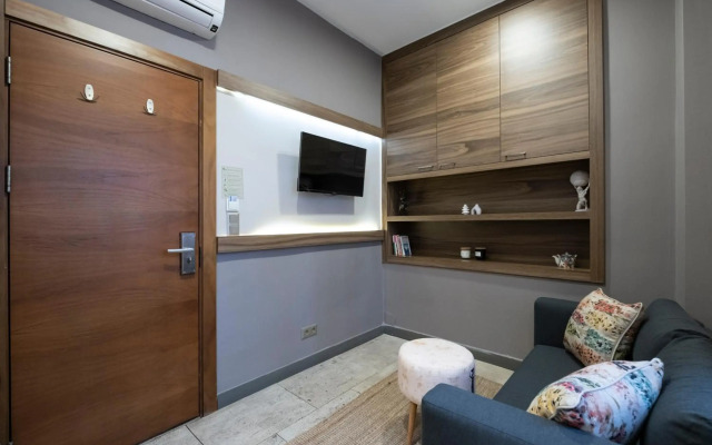 The Pera Hotel