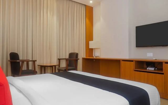 Capital O 18854 Grand Tamanna