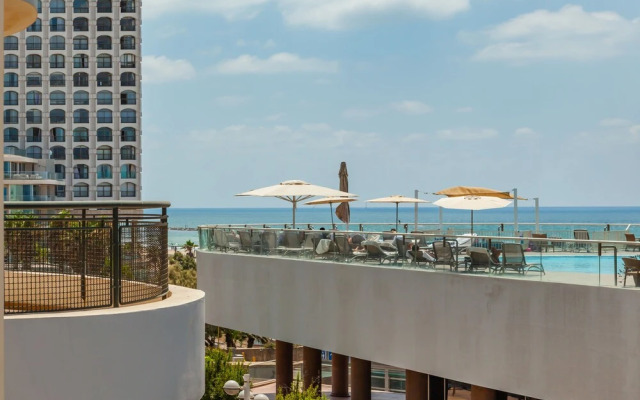 Dream Beach TLV Boutique Hotel