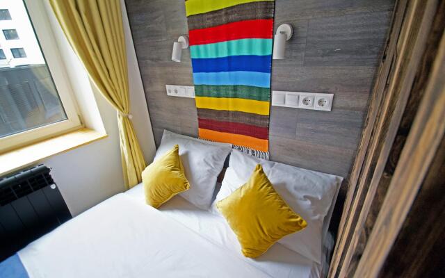 In an apartment on Vasily Oshchepkov Street