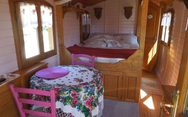 La Clé des Roulottes Campsite