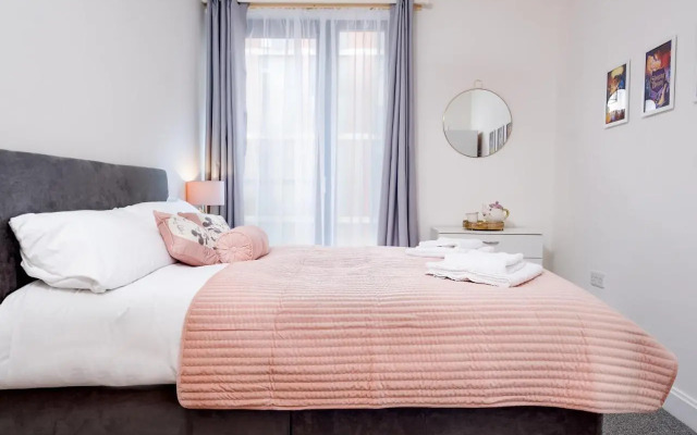 Fairytale 2 Bedroom Apartment City Centre Free Parking