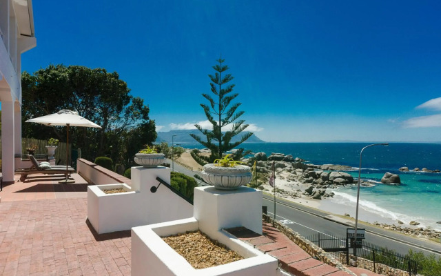 Whale View Manor Guesthouse