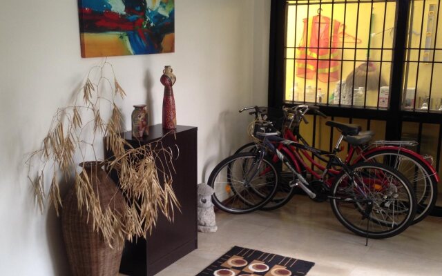 La Hacienda Inn and Dormitories