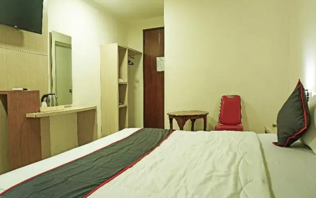 Super Oyo Collection O 91409 Hotel Fiducia Otista